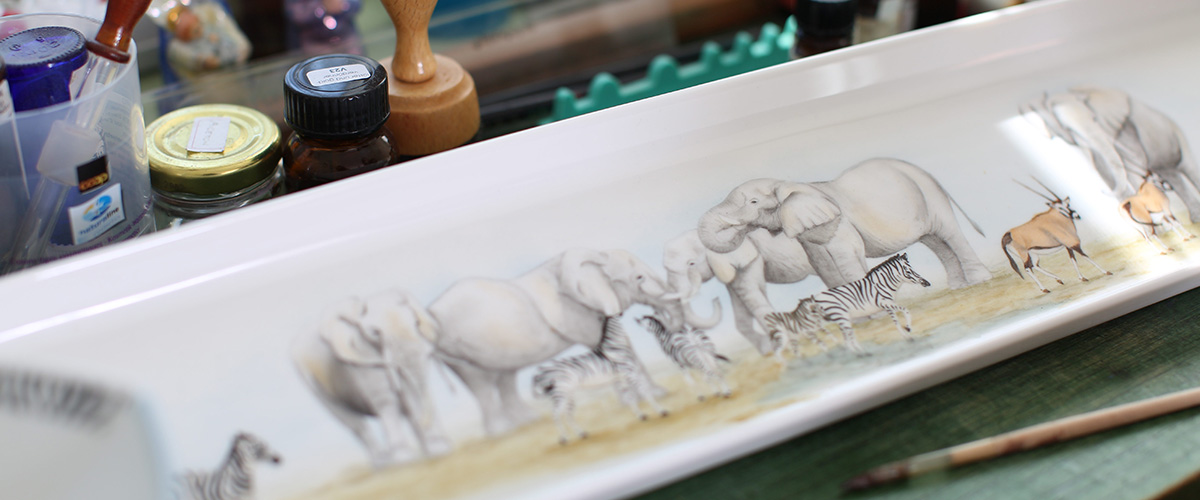 Selbstgemalte Porzellan-Schale von Charlotte