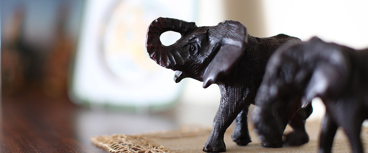 Elefanten-Figuren als Reiseerinnerung