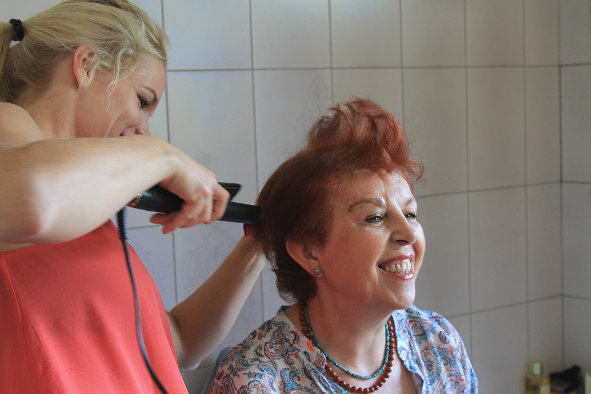 Charlotte Stäger in der Maske