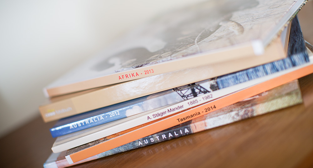 Eine kleine Auswahl der CEWE FOTOBUCH Sammlung der Familie Stäger