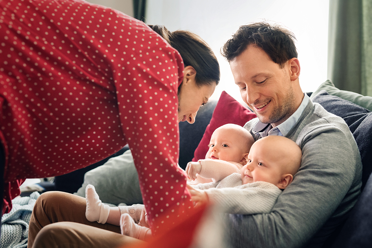 Nadine, Tim, Lia und Tilda sind gemeinsam zu sehen.